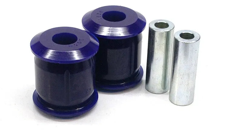 Set bucse brat suspensie exterior SuperPro pentru Ford Escort - SPF1563K