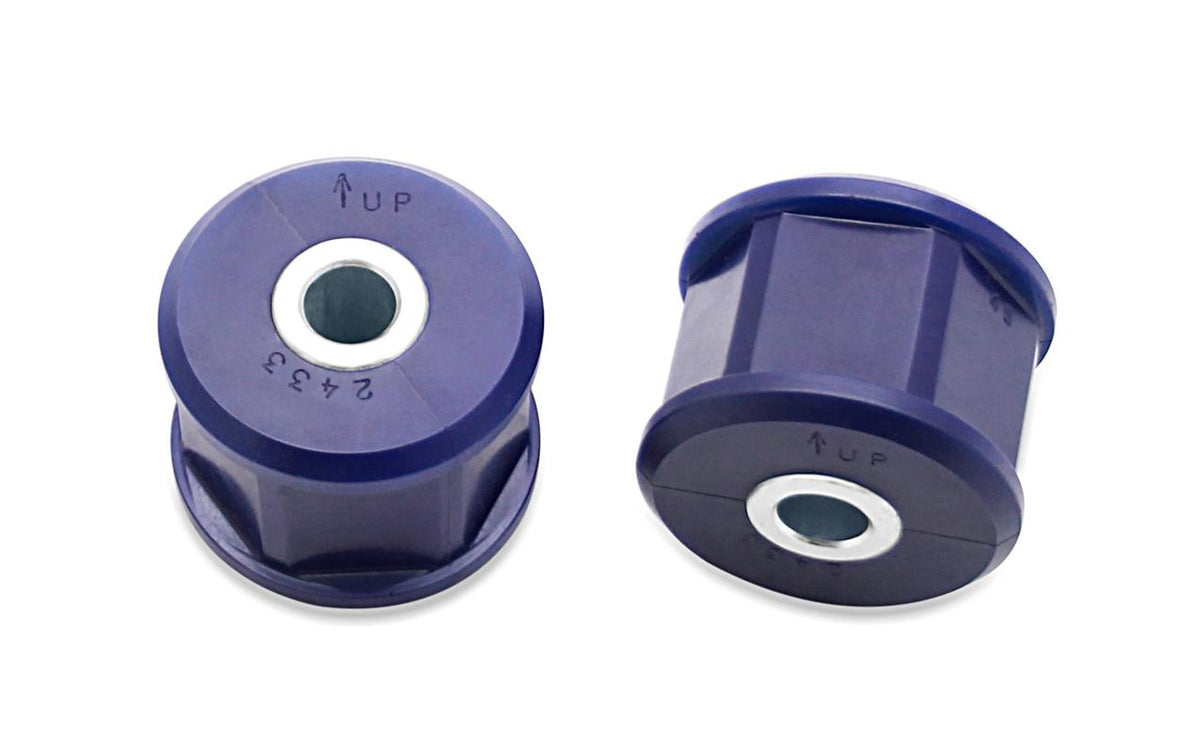 Set bucse suport diferential SuperPro pentru Subaru Impreza - SPF2433K