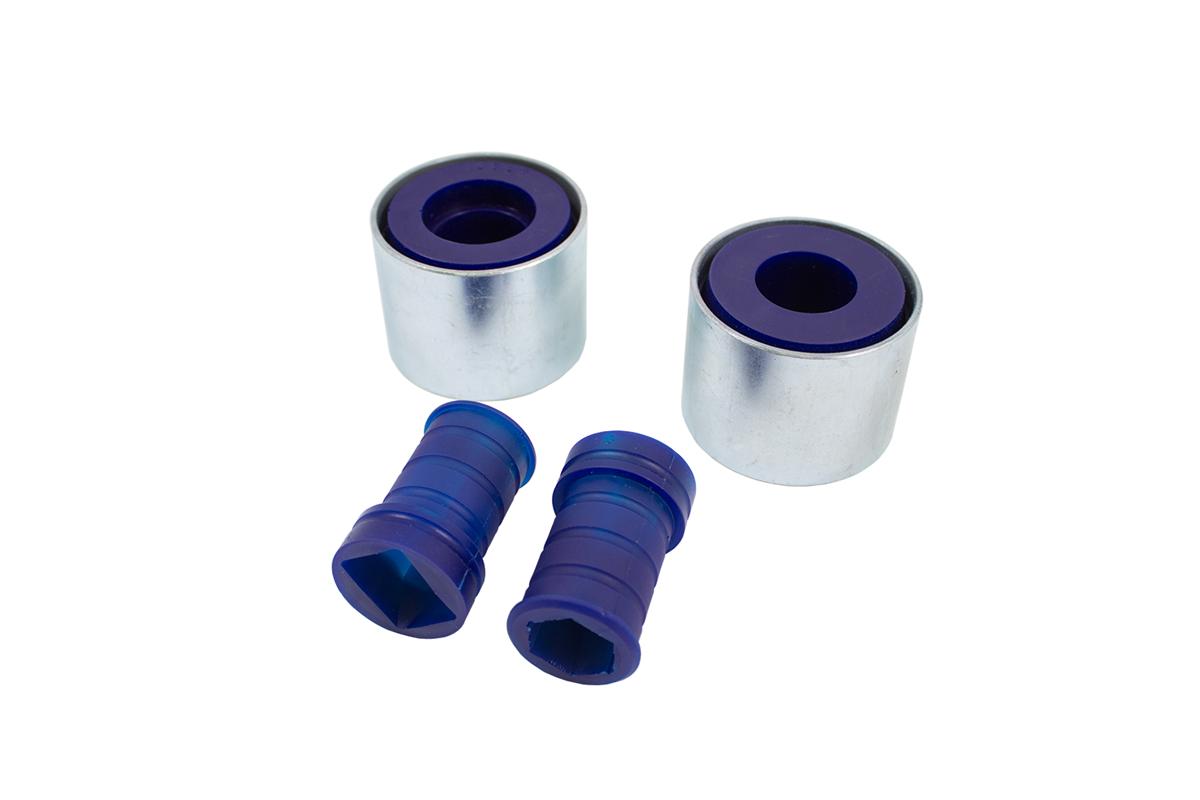 Set bucse brat suspensie inferior spate interior SuperPro pentru BMW Seria 3 si Z4 - SPF2556K