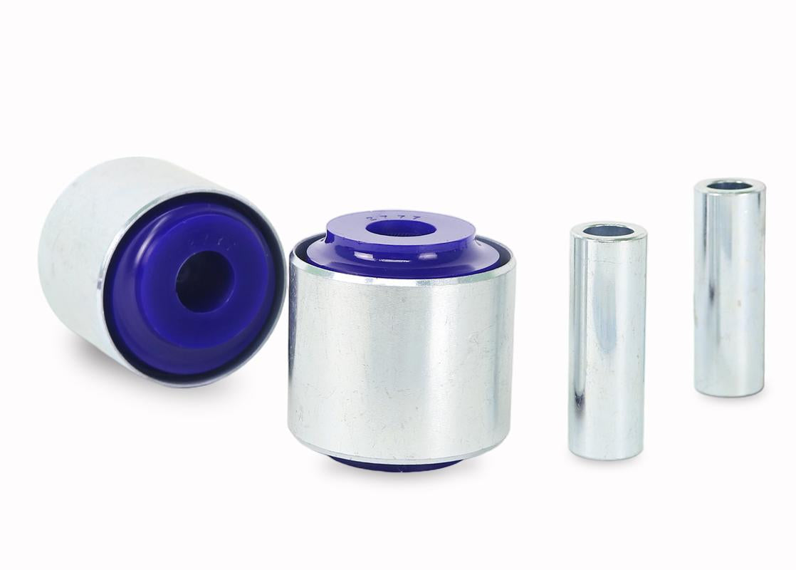 Set bucse brat longitudinal inferior fata SuperPro pentru Mitsubishi Pajero - SPF2777K