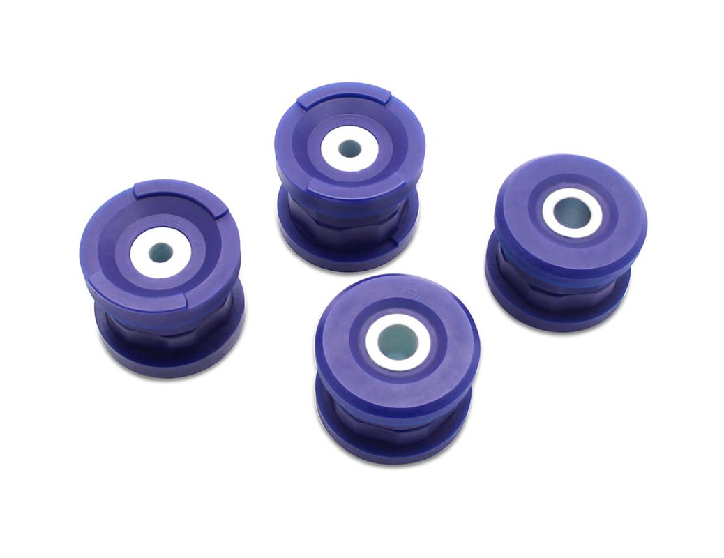 Set bucse suport punte (subframe) SuperPro pentru BMW Seria 3 si Z4 - SPF4328K