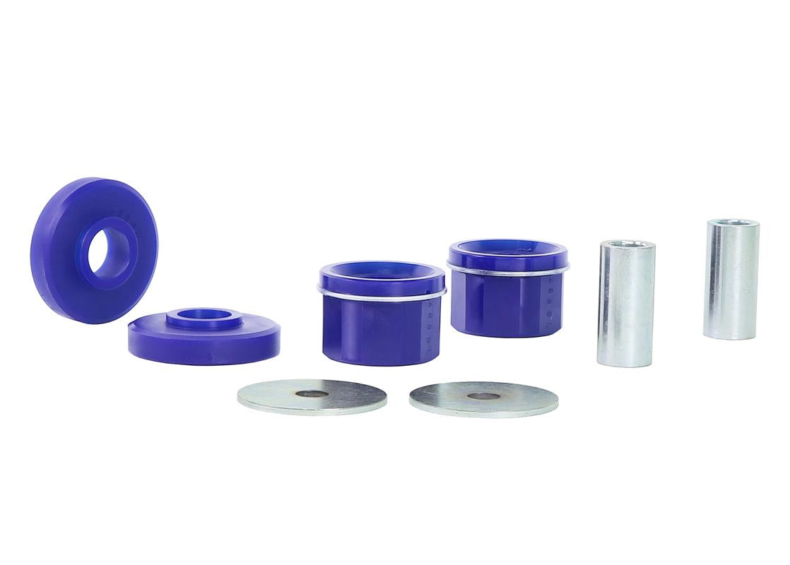 Set bucse suport diferential inferior SuperPro pentru Toyota Supra - SPF4888K