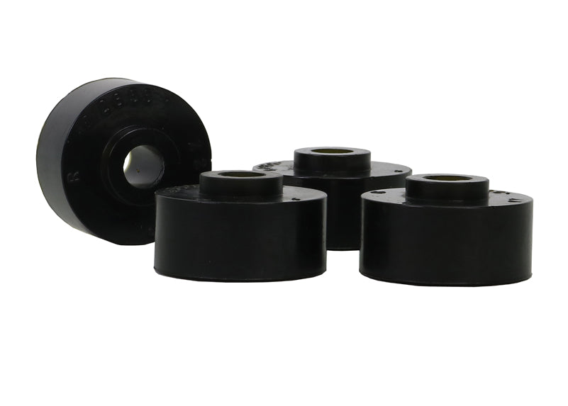 Set bucse superioare amortizor Whiteline pentru Mitsubishi Verada - W32855