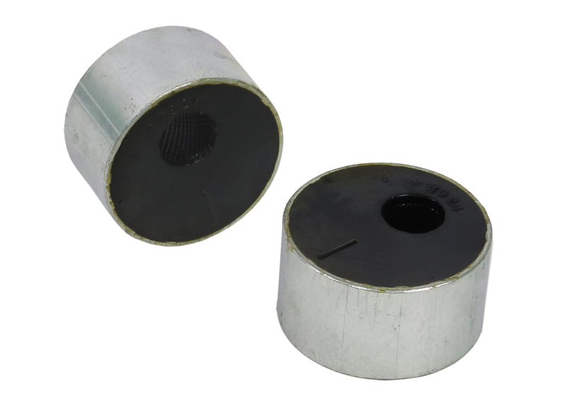 Set bucse brat suspensie inferior spate interior (decalaj dublu) Whiteline pentru BMW Seria 3 - W81924