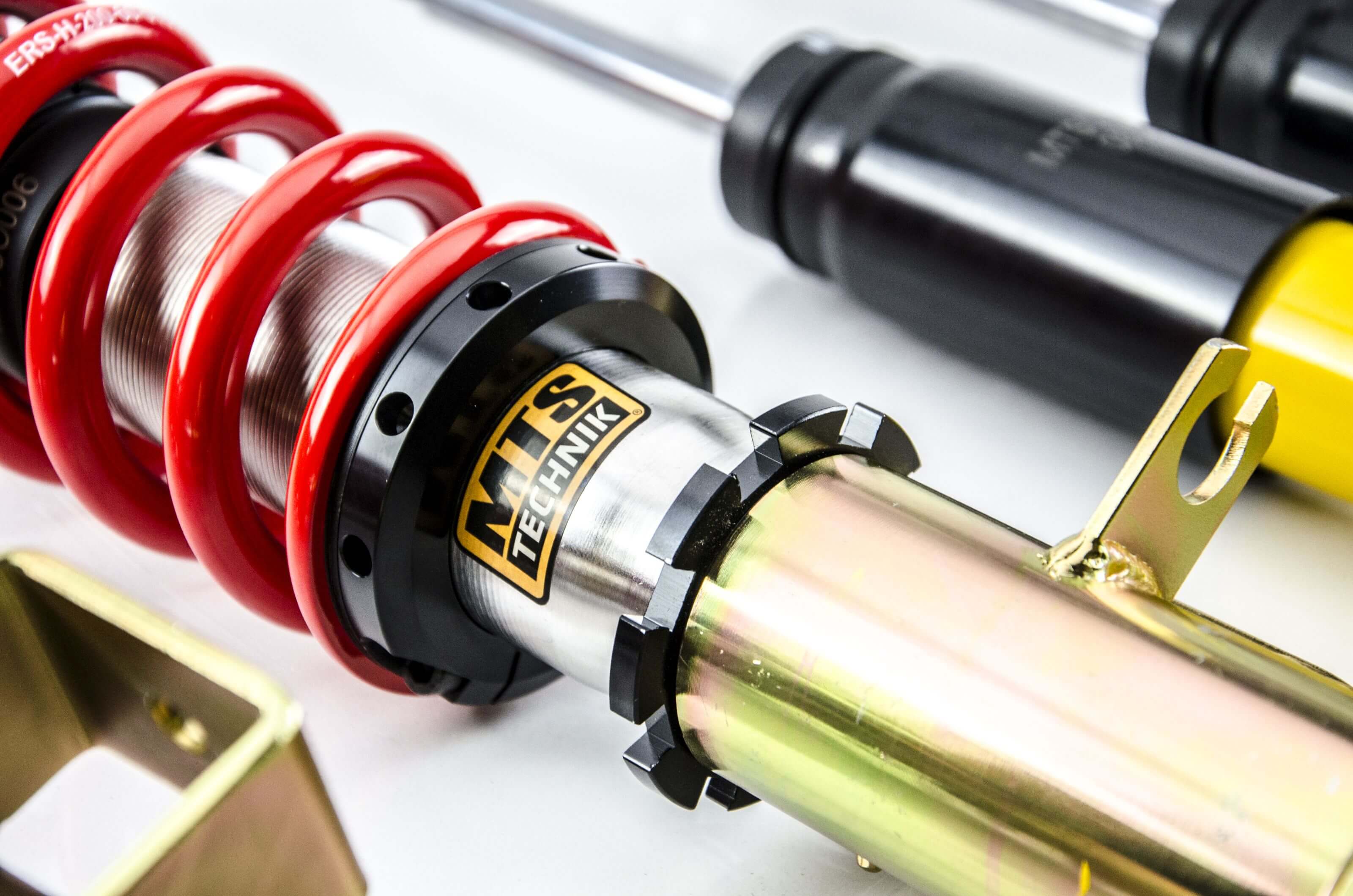 Suspensie Reglabila Coilover MTS Technik Street pentru BMW 8 (E31) - XMTSGWBM48