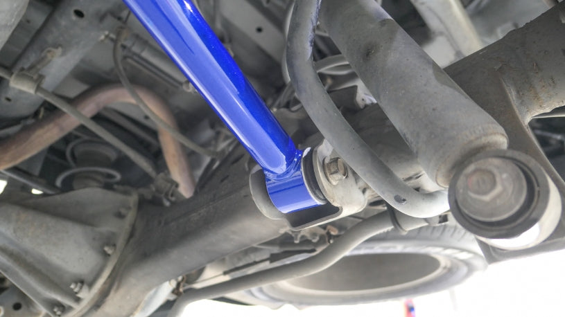 Brat suspensie inferior spate Hardrace pentru Toyota Land Cruiser - Q0359