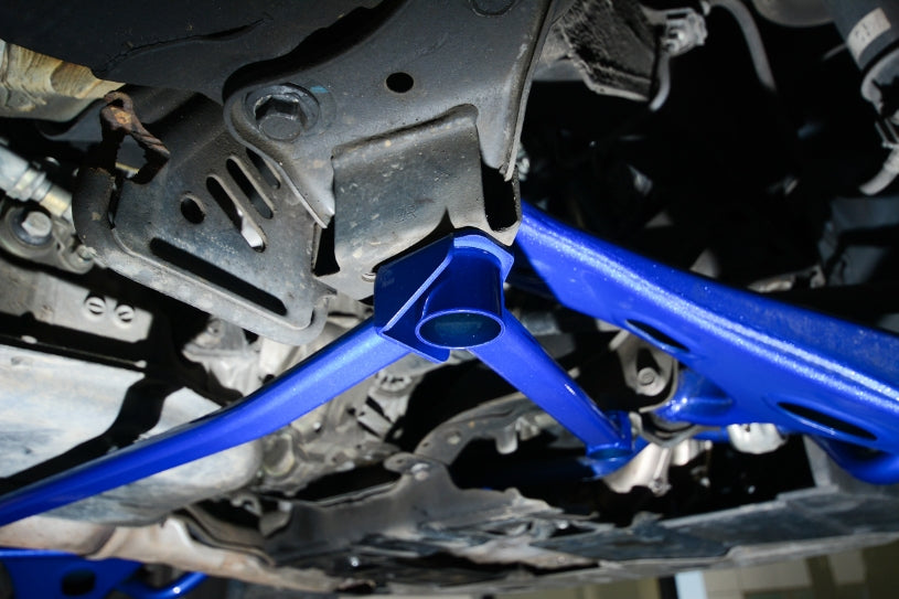 Kit traversa fata Hardrace pentru Subaru Forester - Q0110