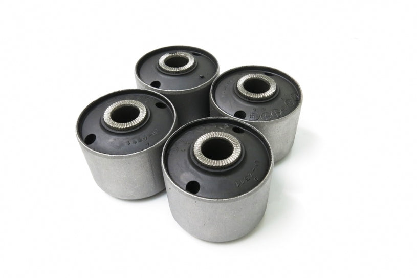 Set bucse brat suspensie inferior fata Hardrace pentru Toyota Land Cruiser - 7991