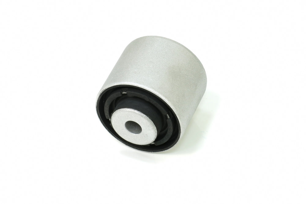 Set bucse brat suspensie inferior fata Hardrace pentru Mercedes-Benz C-Class / C43 AMG - Q1038