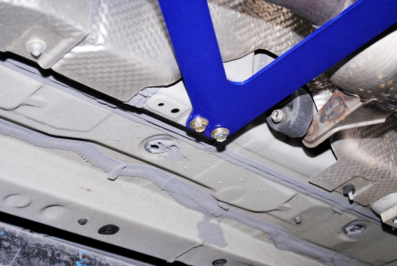 Bara rigidizare inferior central Hardrace pentru Toyota Prius - Q0032