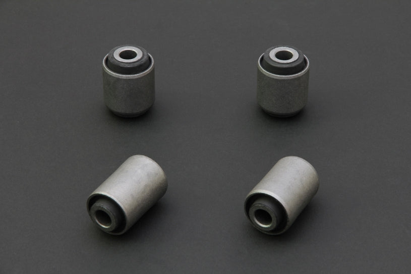 Set bucse brat suspensie inferior spate Hardrace pentru Ford Focus / Focus RS / Mazda Mazda 3 / Mazda 5 / Volvo C30 / C7