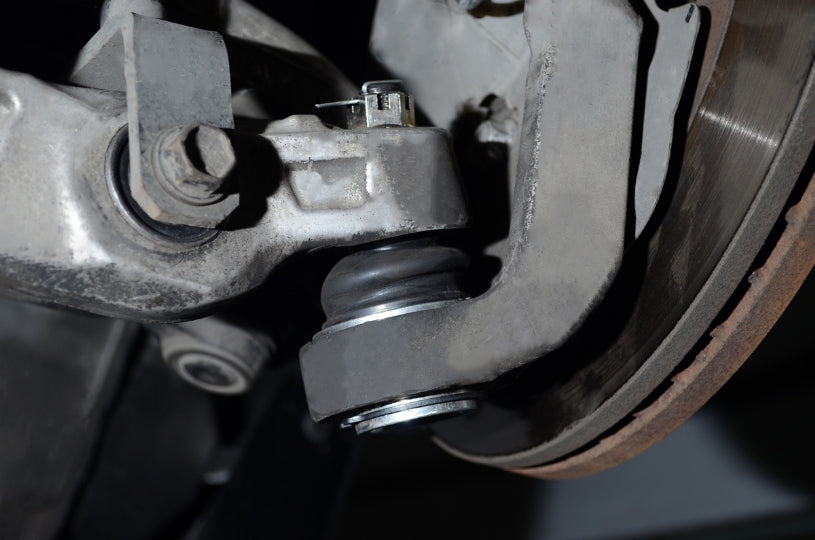 Pivot fuzeta fata Hardrace pentru Infiniti G / Nissan 350Z - 6824