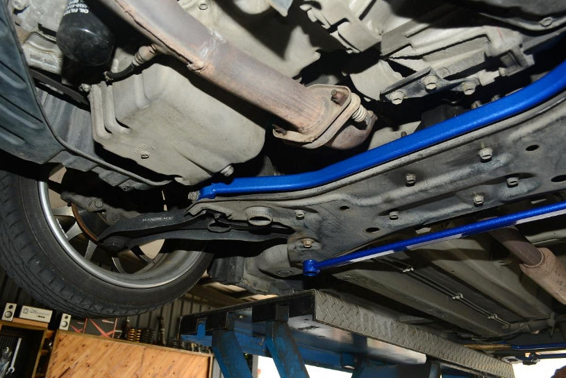 Bara rigidizare inferior fata Hardrace pentru Suzuki Swift - Q0173