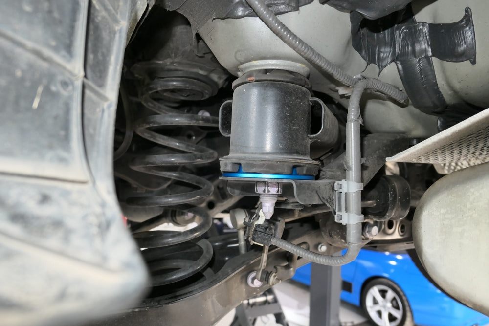 Insertie antivibratie punte spate Hardrace pentru Toyota RAV4 - Q0851