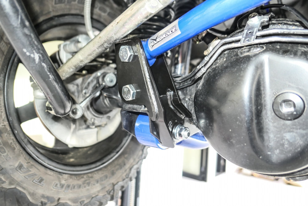 Brida prelungitoare bara panhard fata Hardrace pentru Suzuki Jimny - Q0783