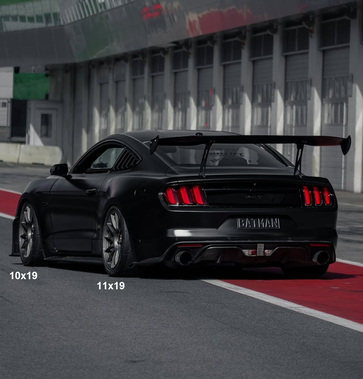 Jante PROTRACK ONE 11.0 x 19 5x114.3 ET44 (Ford)